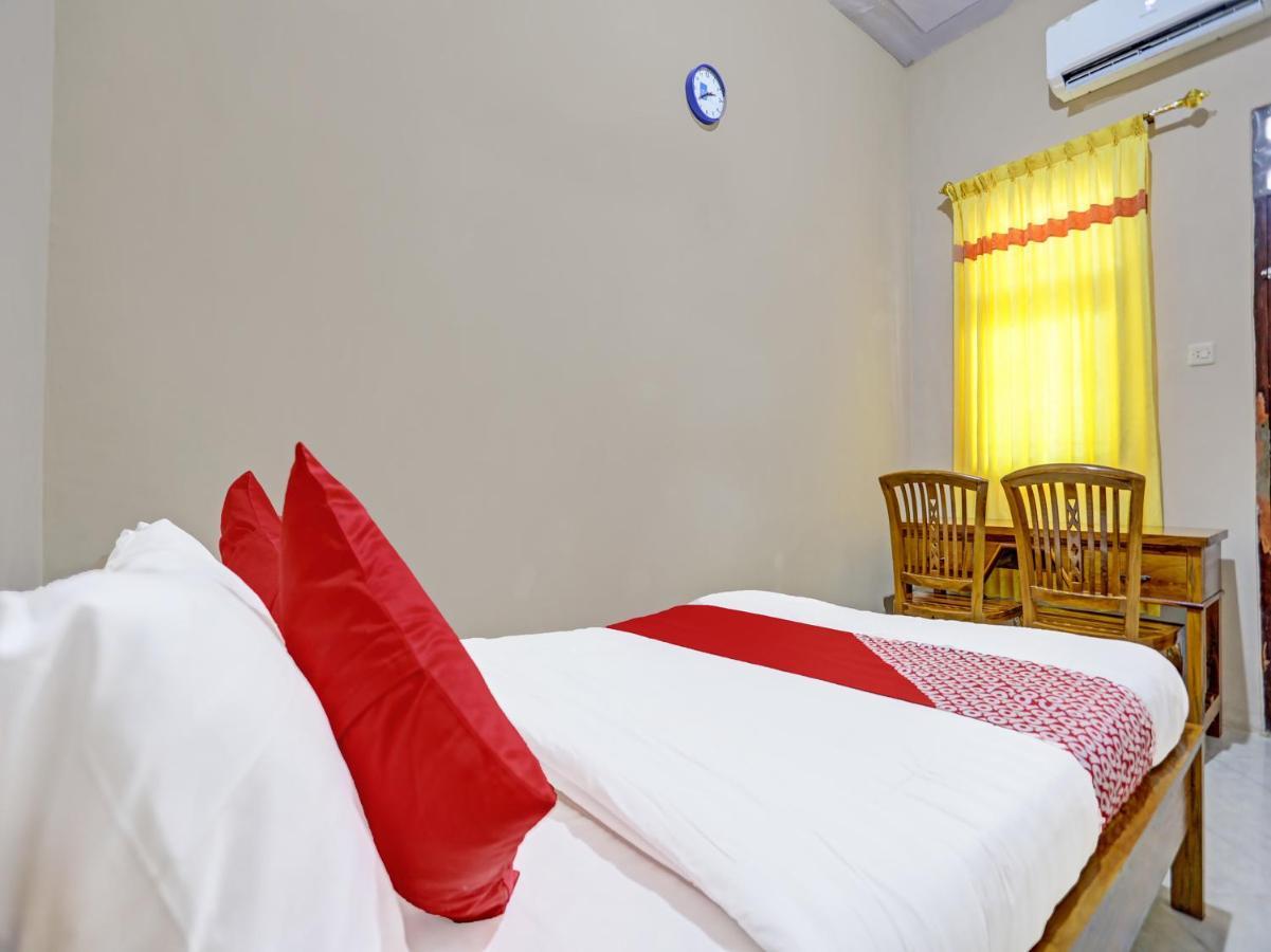Oyo 91261 Cita Suraya Homestay Banyuwangi  Exterior foto